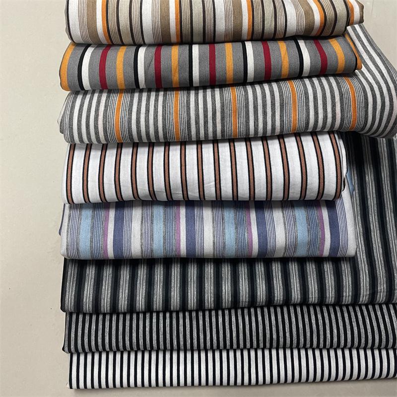 T-shirt a maniche corte da uom - Summer Clothing Material recensione e prezzo
