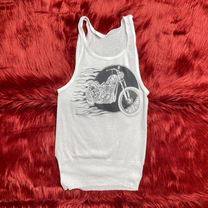 Top a canotta a costine con gr - Summer Grunge Clothing recensione e prezzo
